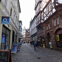 062 De winkelstraat van Marburg